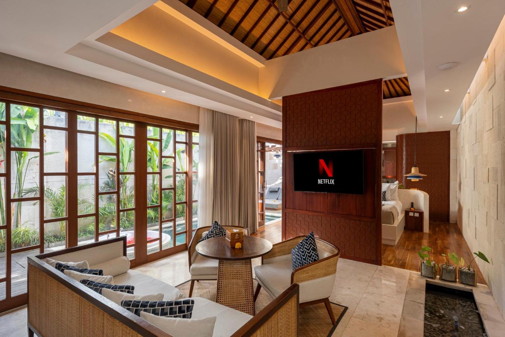 Royal One-Bedroom Villa Private Pool Jacuzzi